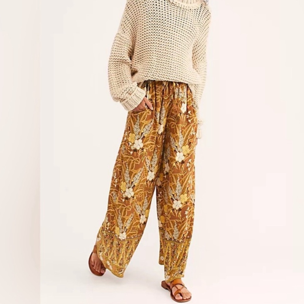 Spell & The Gypsy Bianca Brown Floral print wide leg pants size small